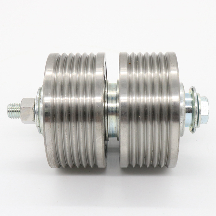 57613299  Shind*er Steel Belt Roller/Wheel with Axle, 100mm/105mm