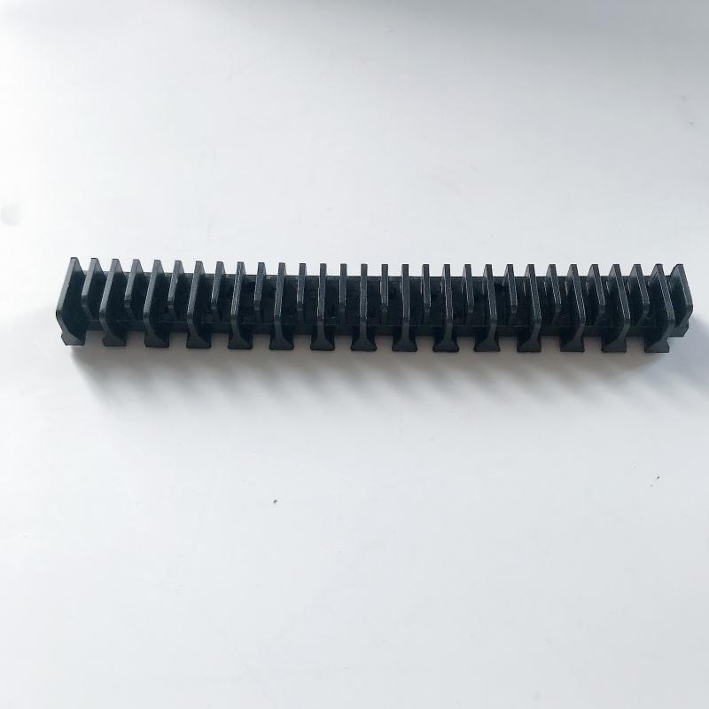 L47332092A Escalator Black Plastic Step Demarcation Step Strip Step Frame