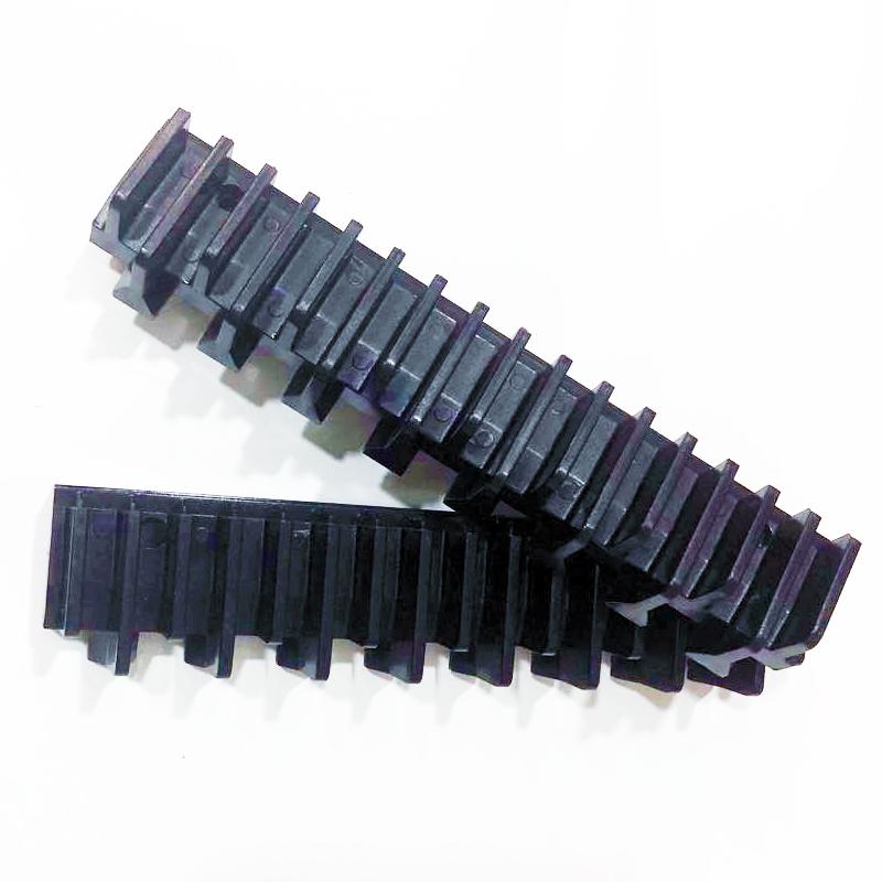  L47332117A  Escalator Step Demarcation Strip SD-01, 154mm